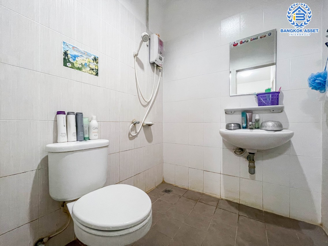 *****ทาวน์เฮ้าส์มือสองนนทบุรี ม.พฤกษา76 บางใหญ่-กาญจนาภิเษก เนื้อที่เกือบ 18 ตร.ว. ฟังก์ชัน 3 ห้องนอน 2 ห้องน้ำ บ้านสภาพดี แถมฟรี! 2 เครื่องปรับอากาศ ทำเลดี เดินทางสะดวก ใกล้เซ็นทรัลเวสต์เกต, รถไฟฟ้าสายสีม่วง "สถานีตลาดบางใหญ่" และทางด่วน "ศรีรัช"