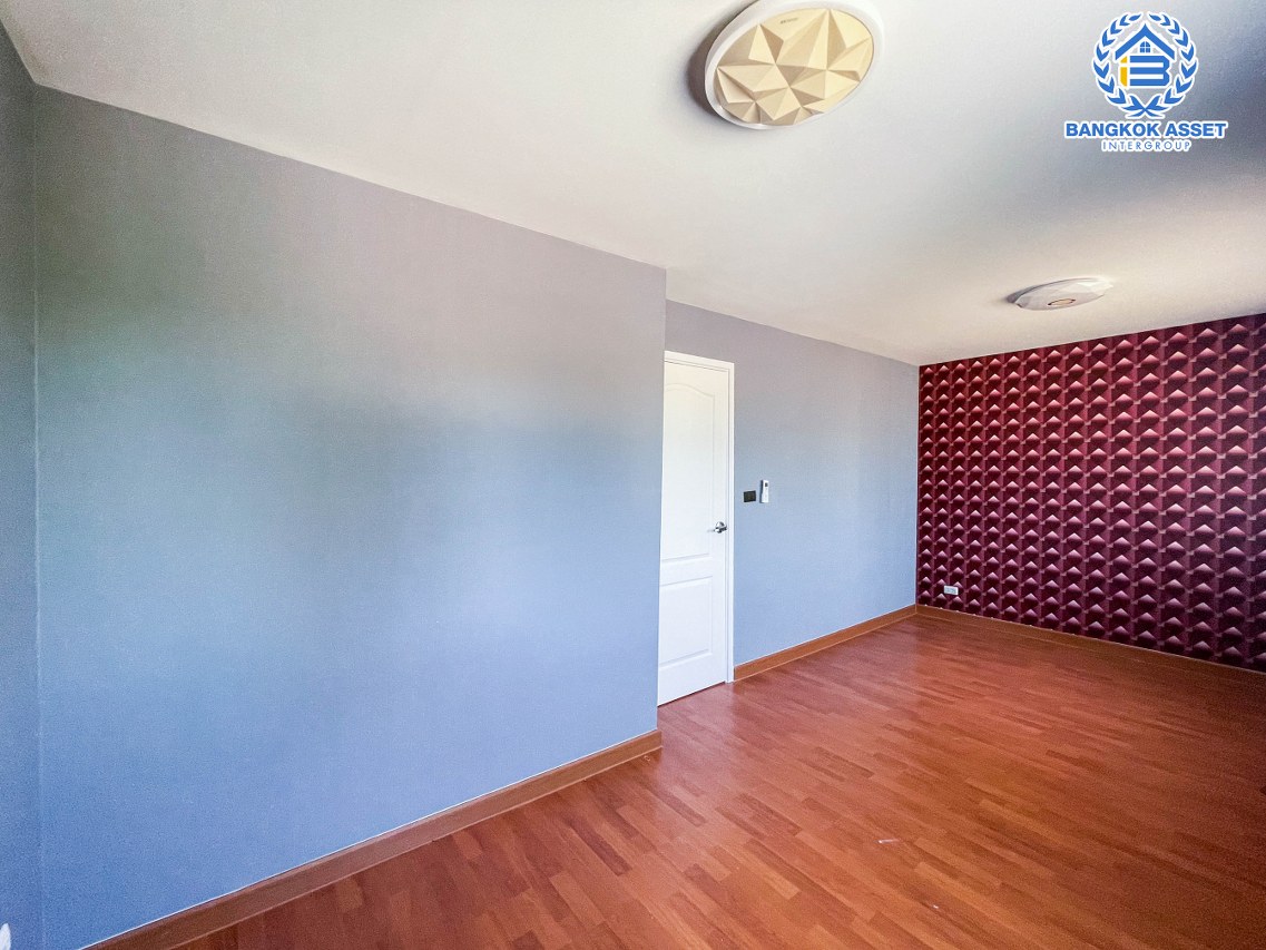 *****ทาวน์เฮ้าส์มือสองสมุทรสาคร ม.ไลโอ บลิสซ์ เพชรเกษม81 #หลังมุม เนื้อที่เกือบ 18 ตร.ว. ฟังก์ชัน 3 ห้องนอน 2 ห้องน้ำ 1 ที่จอดรถ บ้านสภาพดี บนทำเลเดินทางสะดวก ใกล้เดอะมอลล์ บางแค และทางด่วน "เฉลิมมหานคร"