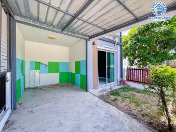 *****ทาวน์เฮ้าส์มือสองสมุทรสาคร ม.ไลโอ บลิสซ์ เพชรเกษม81 #หลังมุม เนื้อที่เกือบ 18 ตร.ว. ฟังก์ชัน 3 ห้องนอน 2 ห้องน้ำ 1 ที่จอดรถ บ้านสภาพดี บนทำเลเดินทางสะดวก ใกล้เดอะมอลล์ บางแค และทางด่วน "เฉลิมมหานคร"