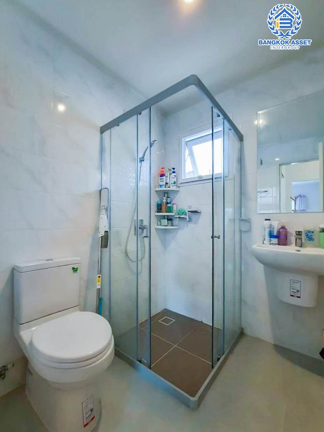 *****บ้านเดี่ยวมือสองกรุงเทพฯ ม.ศุภาลัยวิลล์ เพชรเกษม เนื้อที่กว้างขวางถึง 54.5 ตร.ว. ฟังก์ชัน 3 ห้องนอน 3 ห้องน้ำ 2 ที่จอดรถ บนทำเลเชื่อมต่อทุกการเดินทาง ใกล้เดอะมอล์ บางแค, รถไฟฟ้าสายสีน้ำเงิน "สถานีหลักสอง" ห้ามพลาด!