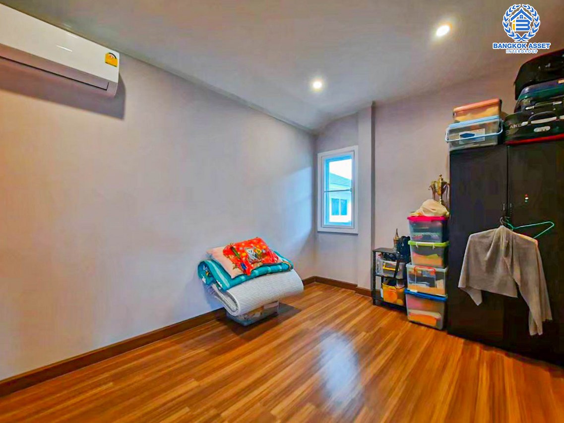 *****บ้านเดี่ยวมือสองกรุงเทพฯ ม.ศุภาลัยวิลล์ เพชรเกษม เนื้อที่กว้างขวางถึง 54.5 ตร.ว. ฟังก์ชัน 3 ห้องนอน 3 ห้องน้ำ 2 ที่จอดรถ บนทำเลเชื่อมต่อทุกการเดินทาง ใกล้เดอะมอล์ บางแค, รถไฟฟ้าสายสีน้ำเงิน "สถานีหลักสอง" ห้ามพลาด!