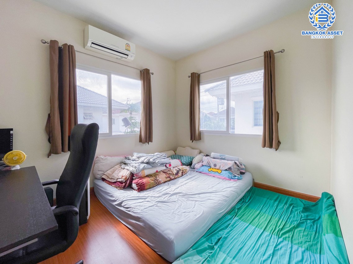 *****บ้านแฝดมือสอง นนทบุรี ม.เดอะวิลล่า ราชพฤกษ์-ท่าอิฐ คุณภาพแบรนด์ Property Perfect ภายในสภาพสวย เนื้อที่ 39 ตร.ว. ฟังก์ชัน 3 ห้องนอน 2 ห้องน้ำ จอดรถได้ 2 คัน ฟรี! เครื่องปรับอากาศ 4 เครื่อง ทำเลเดินทางสะดวก และเพียง 10 นาทีถึงรถไฟฟ้า "สถานีบางรักน้อยท่าอิฐ"