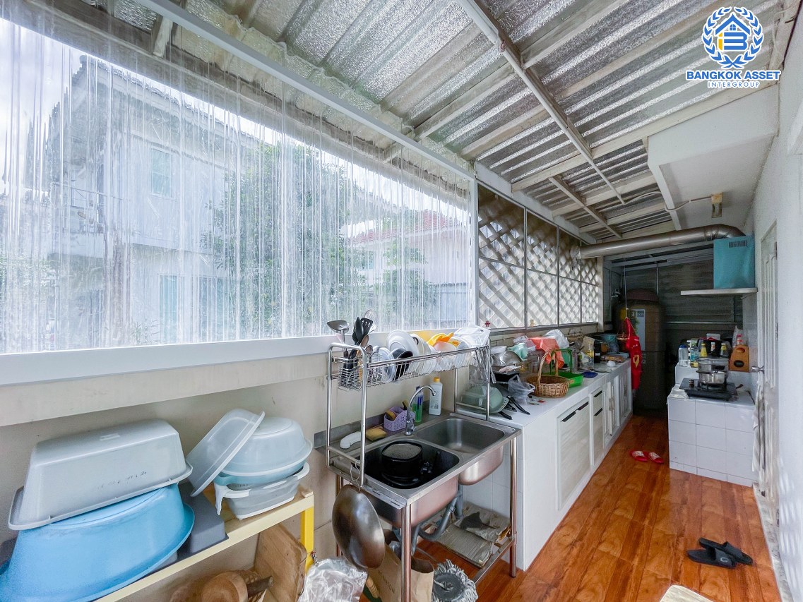 *****บ้านแฝดมือสอง นนทบุรี ม.เดอะวิลล่า ราชพฤกษ์-ท่าอิฐ คุณภาพแบรนด์ Property Perfect ภายในสภาพสวย เนื้อที่ 39 ตร.ว. ฟังก์ชัน 3 ห้องนอน 2 ห้องน้ำ จอดรถได้ 2 คัน ฟรี! เครื่องปรับอากาศ 4 เครื่อง ทำเลเดินทางสะดวก และเพียง 10 นาทีถึงรถไฟฟ้า "สถานีบางรักน้อยท่าอิฐ"