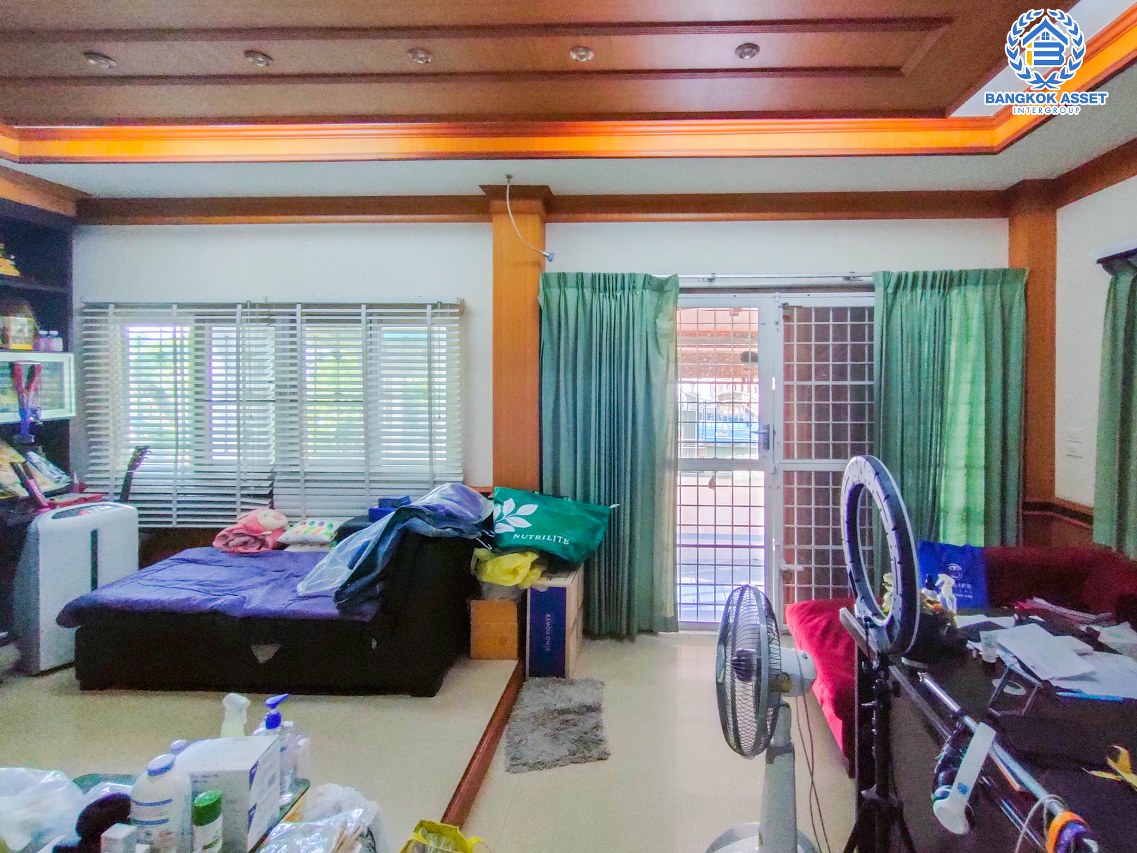 *****บ้านเดี่ยวมือสองกรุงเทพมหานคร ม.ซอยอัศวพิเชษฐ์19 กาญจนาภิเษก เนื้อที่ 50 ตร.ว. ฟังก์ชัน 3 ห้องนอน 2 ห้องน้ำ 1 ที่จอดรถ บ้านพร้อมอยู่ ไม่มีค่าส่วนกลาง แถมฟรี! 3 เครื่องปรับอากาศ บนทำเลเชื่อมต่อ ถ.กาญจนาภิเษก, ถ.รัตนาธิเบศร์