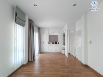 *****บ้านแฝดมือสองนนทบุรี โครงการ นนท์ณิชา บางใหญ่2 เนื้อที่กว้างขวางถึง 35 ตร.ว. ฟังก์ชัน 3 ห้องนอน 2 ห้องน้ำ 1 ที่จอดรถ บนทำเลเยี่ยม เชื่อมต่อ ถ.กาญจนาภิเษก, ถ.รัตนาธิเบศก ใกล้รถไฟฟ้าสายสีม่วง "สถานีตลาดบางใหญ่" และทางด่วน "ศรีรัช"