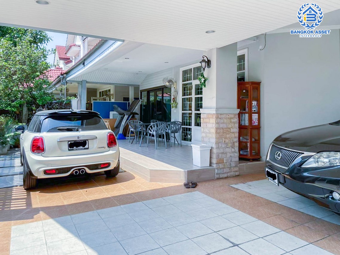 *****บ้านเดี่ยวมือสองกรุงเทพมหานคร ย่านลาดพร้าว ม.ซอยนาคนิวาส 37 เนื้อที่ 57.2 ตร.ว พร้อมด้วยฟังก์ชัน 3 ห้องนอน 3 ห้องน้ำ 2 ที่จอดรถ สภาพแวดล้อมดี ถนนโล่ง ใกล้โครงการรถไฟฟ้าสายสีเหลือง "สถานีโชคชัย 4" และจุดขึ้นทางด่วน "ลาดพร้าว 71"