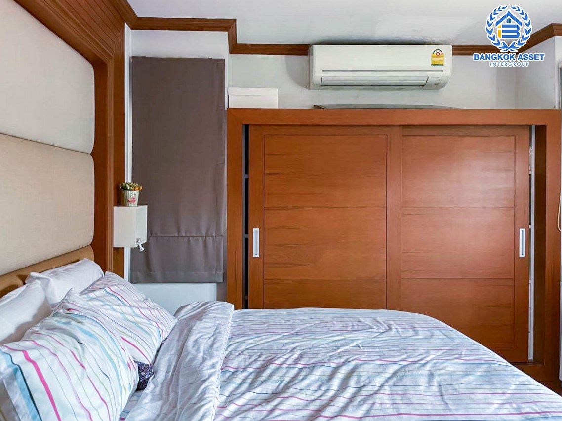 *****บ้านเดี่ยวมือสองกรุงเทพมหานคร ย่านลาดพร้าว ม.ซอยนาคนิวาส 37 เนื้อที่ 57.2 ตร.ว พร้อมด้วยฟังก์ชัน 3 ห้องนอน 3 ห้องน้ำ 2 ที่จอดรถ สภาพแวดล้อมดี ถนนโล่ง ใกล้โครงการรถไฟฟ้าสายสีเหลือง "สถานีโชคชัย 4" และจุดขึ้นทางด่วน "ลาดพร้าว 71"