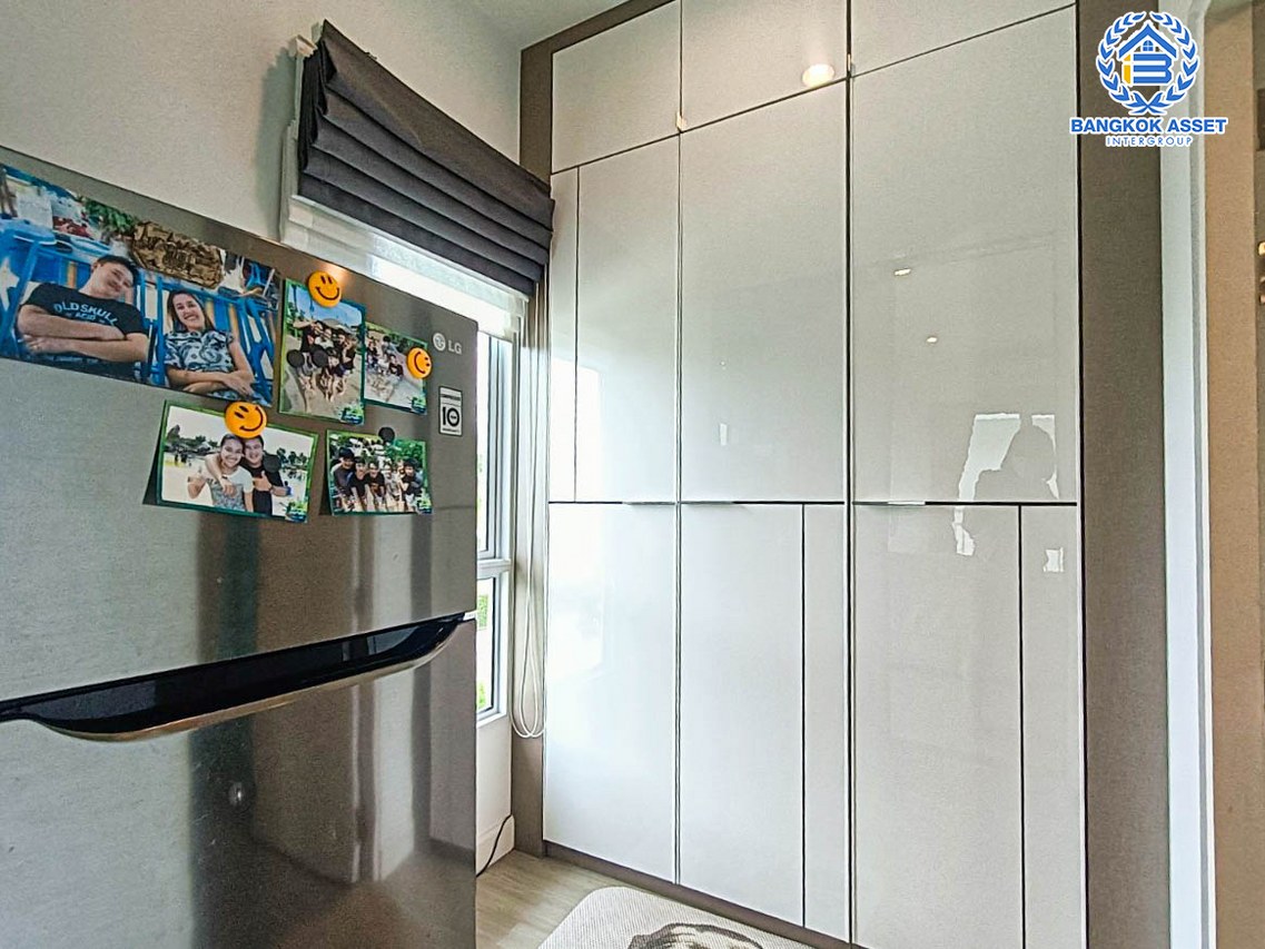 บ้านเดี่ยวมือสองสมุทรสาคร ม.คณาสิริ พระราม2-วงแหวน เนื้อที่กว้างสุดคุ้ม 50 ตร.ว พร้อมฟังก์ชัน 3 ห้องนอน 3 ห้องน้ำ 2 ที่จอดรถ เหมาะสำหรับทุกครอบครัว สภาพบ้านสวย และสะอาด แถมฟรี! เครื่องปรับอากาศ 4 เครื่อง ที่สุดแห่งการเดินทาง ใกล้จุดขึ้นทางด่วน "พระราม 2"