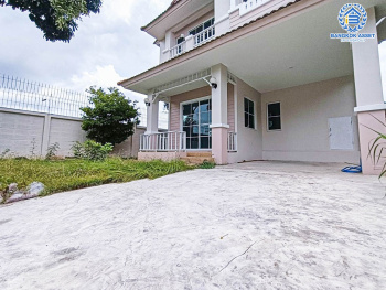 *****บ้านเดี่ยวมือสองนนทบุรี ม.ชลลดา วัดลาดปลาดุก หลังมุม เนื้อที่สูงสุดเกือบ 55 ตร.ว พร้อมฟังก์ชัน 3 ห้องนอน 2 ห้องน้ำ 2 ที่จอดรถ ตกแต่งใหม่ ที่สุดแห่งการเดินทาง เชื่อมต่อถนนกาญจนาภิเษก บ้านกล้วย-ไทรน้อย ใกล้ทางหลวง "หมายเลข 9"...