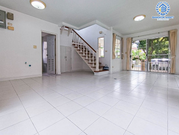 *****บ้านเดี่ยวมือสองนนทบุรี ม.ชลลดา วัดลาดปลาดุก โครงการคุณภาพจาก L&H เนื้อที่  51 ตร.ว พร้อมขาย ฟังก์ชัน 3 ห้องนอน 2 ห้องนอน 2 ที่จอดรถ ฟรี! แถมเครื่องปรับอากาศ 2 เครื่อง ตกแต่งใหม่สภาพสวย เชื่อมต่อ ถ.กาญจนาภิเษก ถ.บ้านกล้วย-ไทรน้อย ใกล้ทางหลวง "หมายเลข 9"