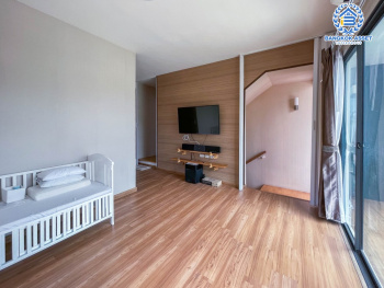 *****ทาวน์โฮมมือสองกรุงเทพฯ ม.เฌอคูน สาทร-ราชพฤกษ์ #หลังมุม เนื้อที่กว้างขวางเกือบ 29 ตร.ว. ฟังก์ชัน 3 ห้องนอน 3 ห้องน้ำ 2 ที่จอดรถ พร้อมเข้าอยู่ หน้าบ้านไม่ชนใคร แถมฟรี! เฟอร์นิเจอร์ทั้งหลัง บนทำเลเชื่อมต่อหลายเส้นทาง ใกล้รถไฟฟ้าสายสีแดง "สถานีตลิ่งชัน" จองเลย!