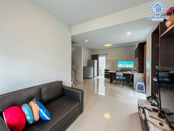 *****ทาวน์เฮาส์มือสองนนทบุรี ม.เดอะคัลเลอร์ กาญจนาภิเษก-ราชพฤกษ์ เนื้อที่ 26.2 ตร.ว หลังมุม ร่วมกับฟังก์ชัน 3 ห้องนอน 2 ห้องน้ำ 1 ที่จอดรถ ฟรีพร้อมเครื่องปรับอากาศและเครื่องทำน้ำอุ่น บนทำเลดี สภาพแวดล้อมสวยและสงบ โครงการใกล้โรงพยาบาล เชื่อมต่อถนนบางกรวย-ไทรน้อย จองเลย!