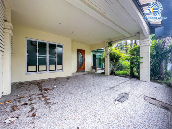 *****ทาวน์เฮาส์มือสองกรุงเทพมหานคร หลักสี่ ม.เศรณีปาร์ค วิภาวดี-รังสิต เนื้อที่ 40.8 ตร.ว บ้านหลังมุม พร้อมฟังก์ชัน 4 ห้องนอน 3 ห้องน้ำ 2 ที่จอดรถ ฟรี! 6 เครื่องปรับอากาศ บนทำเลใกล้สนามบินดอนเมือง เชื่อมต่อถนนวิภาวดี-รังสิต, ถนนประเสริฐมนูกิจ ใกล้จุดขึ้นทางด่วน "อุตราภิมุข"