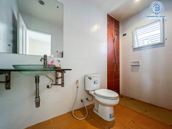 ทาวน์เฮ้าส์มือสองนนทบุรี ม.ปริญลักษณ์ไลท์ พระราม5 เนื้อที่กว้างถึง 19.3 ตร.ว. ฟังก์ชัน 2 ห้องนอน 2 ห้องน้ำ 2 ที่จอดรถ ห้องนอนมีห้องน้ำในตัวทุกห้อง บนทำเลติด ถ.ราชพฤกษ์ ใกล้รถไฟฟ้าสายสีม่วง"สถานีบางรักน้อยท่าอิฐ" และทางด่วน จองเลย!