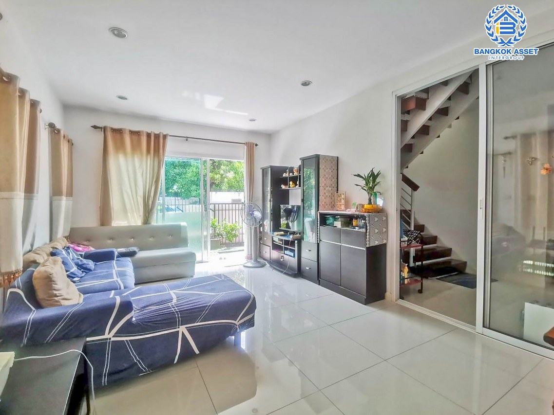 *****บ้านแฝดมือสองกรุงเทพฯ ม.พฤกษาวิลเลจ36 สรงประภา เนื้อที่กว้าง 38.7 ตร.ว. ฟังก์ชัน 3 ห้องนอน 2 ห้องน้ำ 2 ที่จอดรถ แถมฟรี! 3 เครื่องปรับอากาศ, 1 เครื่องทำน้ำอุ่น บนทำเลดี ใกล้สนามบินดอนเมือง และรถไฟฟ้าสายสีแดง "สถานีดอนเมือง"