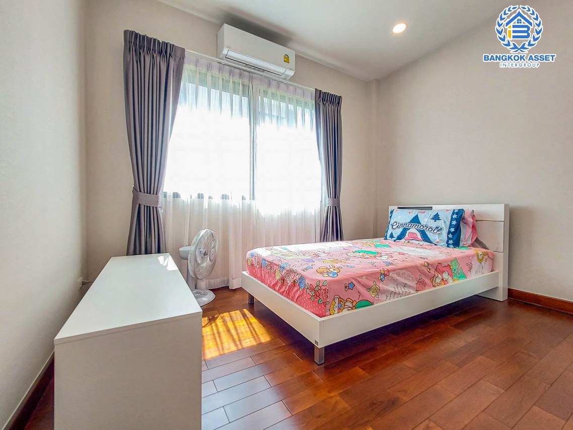 *****บ้านเดี่ยวมือสองนนทบุรี ม.เดอะซิตี้ รัชดา-วงศ์สว่าง #หลังมุม เนื้อที่กว้างขวางถึงเกือบ 76 ตร.ว. ฟังก์ชัน 5 ห้องนอน 5 ห้องน้ำ 2 ที่จอดรถ บ้านสภาพสวย บนทำเลเยี่ยม เพียง 5 นาทีก็ถึงรถไฟฟ้าสายสีม่วง "สถานีแยกติวานนท์" ใกล้ทางด่วน "ศรีรัช"