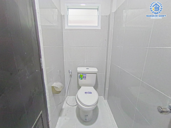 *****ทาวน์เฮ้าส์มือสองนนทบุรี ม.ร่มรื่นวิลล์ โครงการ6 กาญจนาภิเษก เนื้อที่มากเกือบ 19 ตร.ว. ฟังก์ชัน 2 ห้องนอน 2 ห้องน้ำ 1 ที่จอดรถ บ้านตกแต่งใหม่ พร้อมอยู่ บนทำเลสะดวก เชื่อมต่อ ถ.ราชพฤกษ์ และ ถ.นครอินทร์ เพียง 5 นาที ถึงจุดขึ้นทางด่วน