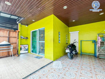 *****ทาวน์เฮ้าส์มือสองปทุมธานี ม.บ้านฟ้ารังสิต ลำลูกกา-คลอง7 เนื้อที่กว้าง 18.7 ตร.ว. ฟังก์ชัน 3 ห้องนอน 2 ห้องน้ำ 1 ที่จอดรถ แถมฟรี! 3 เครื่องปรับอากาศ, 1 เครื่องทำน้ำอุ่น ฯลฯ บนทำเลดี เชื่อมต่อถ.ลำลูกกา, ถ.กาญจนาภิเษก และทางด่วน