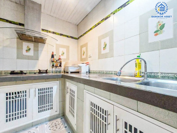 *****ทาวน์เฮ้าส์มือสองปทุมธานี ม.บ้านฟ้ารังสิต ลำลูกกา-คลอง7 เนื้อที่กว้าง 18.7 ตร.ว. ฟังก์ชัน 3 ห้องนอน 2 ห้องน้ำ 1 ที่จอดรถ แถมฟรี! 3 เครื่องปรับอากาศ, 1 เครื่องทำน้ำอุ่น ฯลฯ บนทำเลดี เชื่อมต่อถ.ลำลูกกา, ถ.กาญจนาภิเษก และทางด่วน