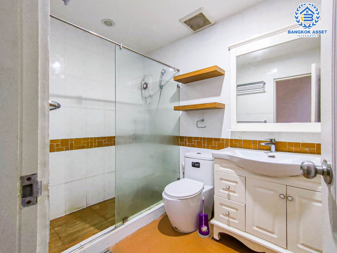 *****ทาวน์เฮาส์มือสองนนทบุรี ม.สิรีนเฮ้าส์ รัตนาธิเบศร์ เนื้อที่ 20.1 สภาพดี พร้อมฟังก์ชัน 2 ห้องน้ำ 2 ห้องน้ำ พิเศษฟรี! 4 เครื่องปรับอากาศ ทำเลเดินทางสะดวก ใกล้โครงการรถไฟฟ้าสายสีม่วง "สถานีไทรม้า" และห้างสรรพสินค้า "เซ็นทรัลรัตนาธิเบศร์"