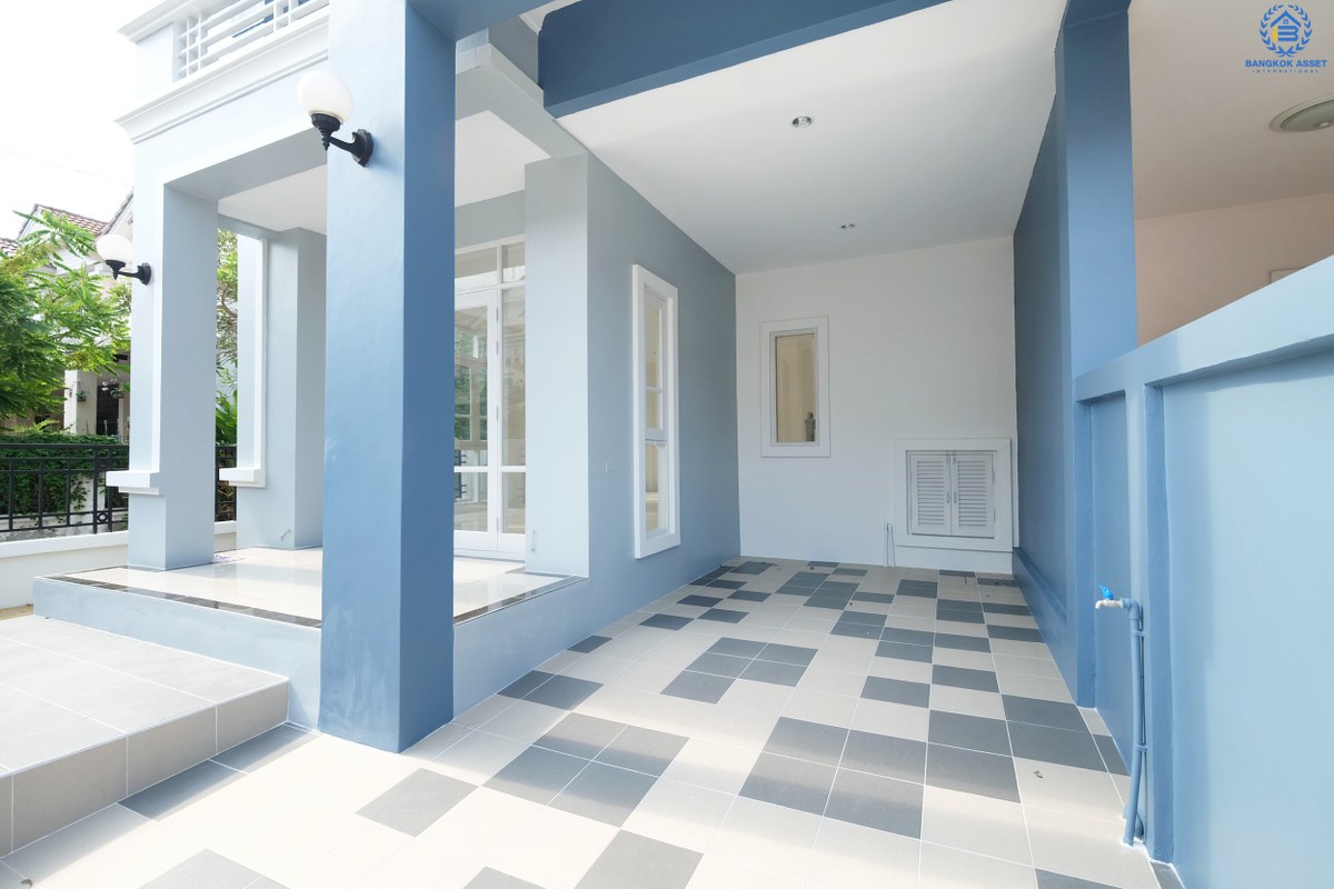 ทาวน์โฮมตกแต่งใหม่ สไตล์โมเดิร์น ห้องมุม! หมู่บ้านทิพย์พิมานการ์เด้นท์ ถนนกาญจนาภิเษก (หน้ากว้าง 6 เมตร) บรรยากาศดี สภาพแวดล้อมน่าอยู่ บ้านอยู่ต้นโครงการ เดินทางสะดวกเข้า-ออกได้ 2 เส้นทางหลัก ได้แก่ ซอยวัดลาดปลาดุก , บ้านกล้วย-ไทรน้อย ใกล้ห้างสรรพสินค้าเซนทรัลเวสท์เกต และรถไฟฟ้าสถานี "คลองบางไผ่"