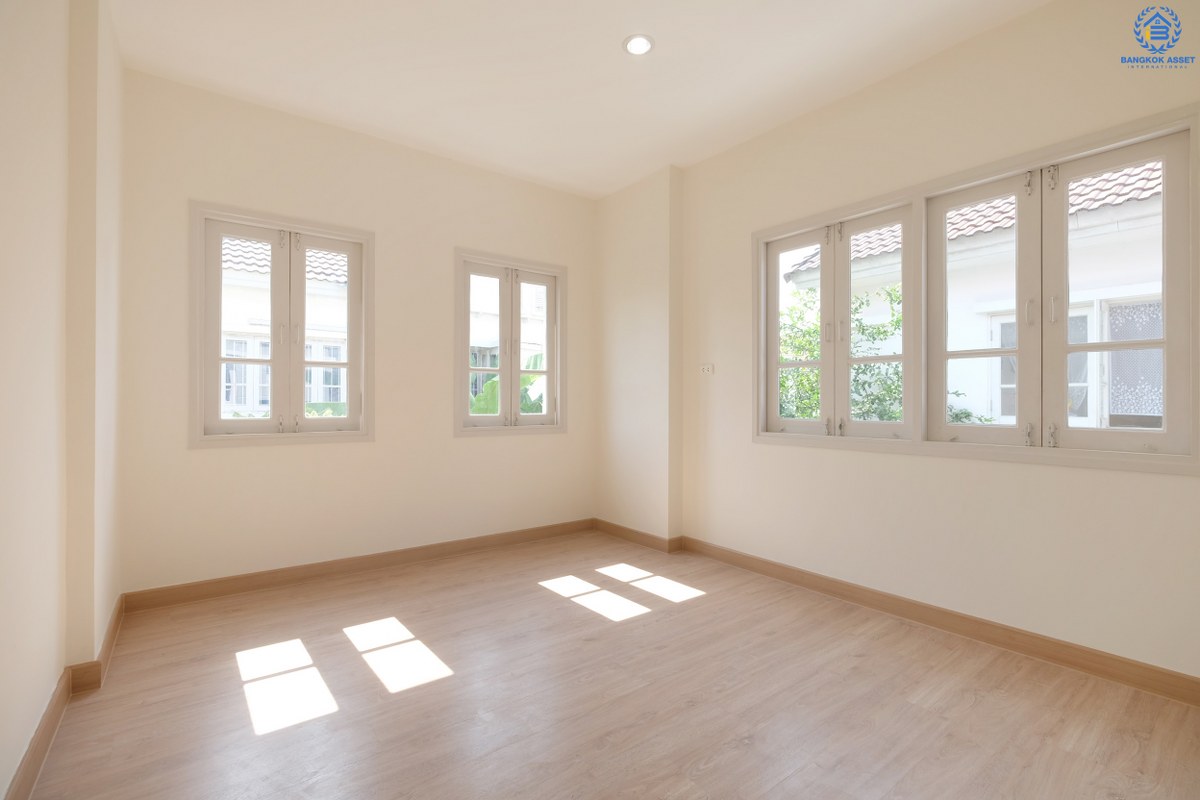 ทาวน์โฮมตกแต่งใหม่ สไตล์โมเดิร์น ห้องมุม! หมู่บ้านทิพย์พิมานการ์เด้นท์ ถนนกาญจนาภิเษก (หน้ากว้าง 6 เมตร) บรรยากาศดี สภาพแวดล้อมน่าอยู่ บ้านอยู่ต้นโครงการ เดินทางสะดวกเข้า-ออกได้ 2 เส้นทางหลัก ได้แก่ ซอยวัดลาดปลาดุก , บ้านกล้วย-ไทรน้อย ใกล้ห้างสรรพสินค้าเซนทรัลเวสท์เกต และรถไฟฟ้าสถานี "คลองบางไผ่"