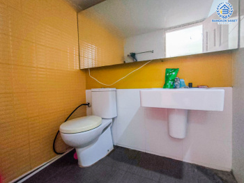 *****ทาวน์เฮ้าส์มือสอง ม.จิราวดี บางกรวย-พระราม5 หลังมุม เนื้อที่กว้าง 26.10 ตร.ว. ฟังก์ชัน 3 ห้องนอน 2 ห้องน้ำ 1 ที่จอดรถ ภายในตกแต่งโมเดิร์น พร้อมเข้าอยู่ ด้านข้างบ้านมีพื้นที่โล่งพร้อมใช้งาน ตั้งบนทำเลดี เชื่อมต่อถนนรัตนาธิเบศร์, ถนนติวานนท์, ถนนเลี่ยงเมืองนนทบุรี ใกล้รถไฟฟ้าสายสีม่วง "สถานีแยกนนทบุรี1"