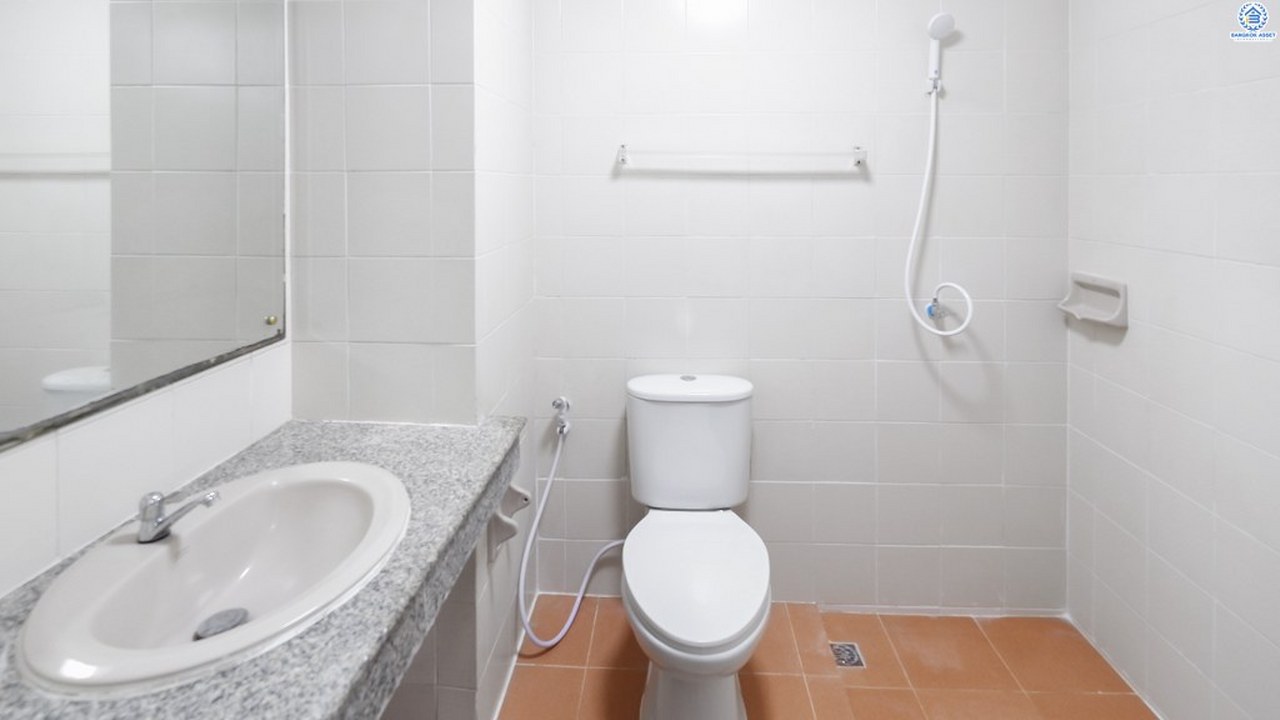 ทาวน์โฮมมือสองกรุงเทพฯ ม.ธันยกานต์ มัยลาภ เนื้อที่ 17 ตร.ว. ฟังก์ชันจัดเต็ม 3 ห้องนอน 3 ห้องน้ำ 1 ที่จอดรถ บ้านตกแต่งใหม่ พร้อมอยู่ บนสุดยอดทำเล! ใกล้แฟชั่นไอซ์แลนด์ รามอินทรา และทางด่วน "รามอินทรา-อาจณรงค์"