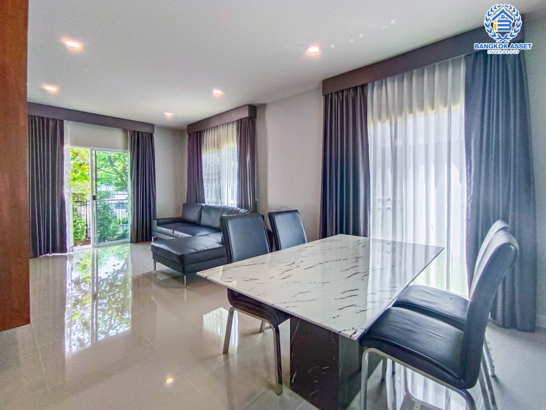 บ้านเดี่ยวมือสองนนทบุรี ม.เพอร์เฟคพาร์ค แจ้งวัฒนะ2 เนื้อที่สูงสุดเกือบ 51 ตร.ว บ้านสภาพสวยพร้อมขาย กับฟังก์ชัน 3 ห้องนอน 2 ห้องน้ำ 2 ที่จอดรถ ที่สุดแห่งการเดินทาง ทำเลดีใกล้แม่น้ำเจ้าพระยา เชื่อมต่อถนนชัยพฤกษ์, ถนนสะพานนนทบุรี-บางบัวทอง จองเลย!