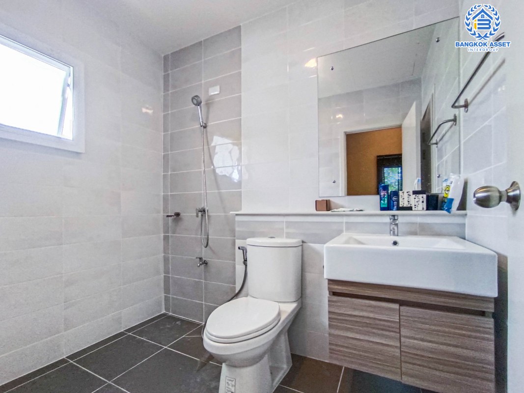 บ้านเดี่ยวมือสองนนทบุรี ม.เพอร์เฟคพาร์ค แจ้งวัฒนะ2 เนื้อที่สูงสุดเกือบ 51 ตร.ว บ้านสภาพสวยพร้อมขาย กับฟังก์ชัน 3 ห้องนอน 2 ห้องน้ำ 2 ที่จอดรถ ที่สุดแห่งการเดินทาง ทำเลดีใกล้แม่น้ำเจ้าพระยา เชื่อมต่อถนนชัยพฤกษ์, ถนนสะพานนนทบุรี-บางบัวทอง จองเลย!