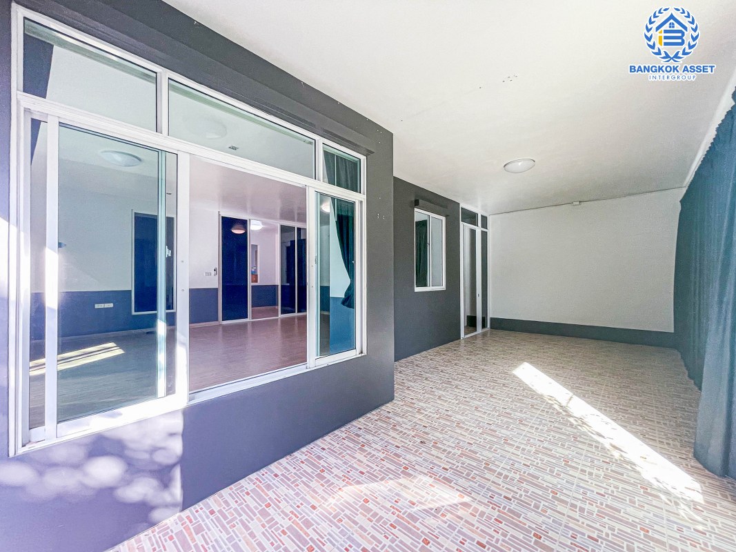 บ้านเดี่ยวมือสองปทุมธานี ม.ฮาบิเทีย ราชพฤกษ์-345 เนื้อที่กว้างสุดคุ้ม 60.2 ตร.ว บ้านสวยพร้อมอยู่ หลังมุม กับฟังก์ชัน 4 ห้องนอน 4 ห้องน้ำ 2 ที่จอดรถ มีระบบรักษาความปลอดภัยเพียบพร้อม ทำเลใกล้ถนนใหญ่ เชื่อมต่อถนนสะพานนนทบุรี-บางบัวทอง, ถนนราชพฤกษ์ พร้อมขายแล้ว!