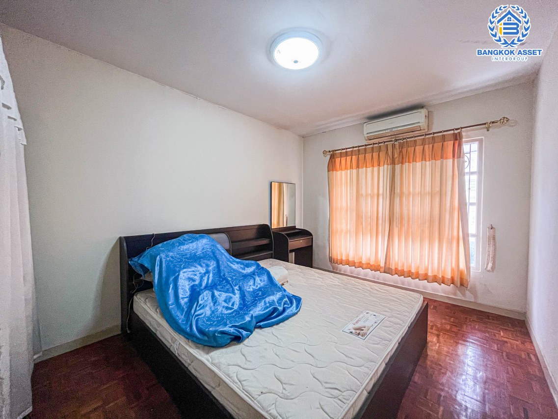 *****ทาวน์เฮ้าส์มือสองนนทบุรี ม.พฤกษา19 วัดลาดปลาดุก เนื้อที่กว้าง 21 ตร.ว. ฟังก์ชัน 3 ห้องนอน 2 ห้องน้ำ 1 ที่จอดรถ สภาพดี พร้อมเข้าอยู่ บนทำเลเดินทางสะดวก เชื่อมต่อถนนกาญจนาภิเษก, ถนนรัตนาธิเบศร์, ถนนราชพฤกษ์ ใกล้จุดขึ้นทางด่วน "กาญจนาภิเษก"