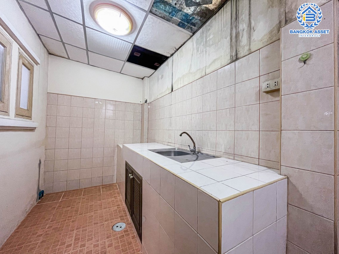 *****ทาวน์เฮ้าส์มือสองนนทบุรี ม.พฤกษา19 วัดลาดปลาดุก เนื้อที่กว้าง 21 ตร.ว. ฟังก์ชัน 3 ห้องนอน 2 ห้องน้ำ 1 ที่จอดรถ สภาพดี พร้อมเข้าอยู่ บนทำเลเดินทางสะดวก เชื่อมต่อถนนกาญจนาภิเษก, ถนนรัตนาธิเบศร์, ถนนราชพฤกษ์ ใกล้จุดขึ้นทางด่วน "กาญจนาภิเษก"