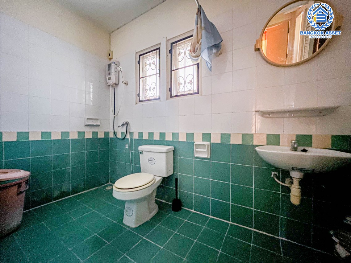 *****ทาวน์เฮ้าส์มือสองนนทบุรี ม.พฤกษา19 วัดลาดปลาดุก เนื้อที่กว้าง 21 ตร.ว. ฟังก์ชัน 3 ห้องนอน 2 ห้องน้ำ 1 ที่จอดรถ สภาพดี พร้อมเข้าอยู่ บนทำเลเดินทางสะดวก เชื่อมต่อถนนกาญจนาภิเษก, ถนนรัตนาธิเบศร์, ถนนราชพฤกษ์ ใกล้จุดขึ้นทางด่วน "กาญจนาภิเษก"