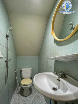 *****ทาวน์โฮมมือสองนนทุบรี ม.สรานนท์ ติวานนท์-ปากเกร็ด สภาพดี เนื้อที่ 18 ตร.ว. ฟังก์ชันจัดเต็ม 4 ห้องนอน 3 ห้องน้ำ 1 ที่จอดรถ บนทำเลติดถนนติวานนท์ ใกล้เซ็นทรัลแจ้งวัฒนะ, รถไฟฟ้าสายสีชมพู "สถานีปากเกร็ด" และทางด่วน "ศรีรัช"