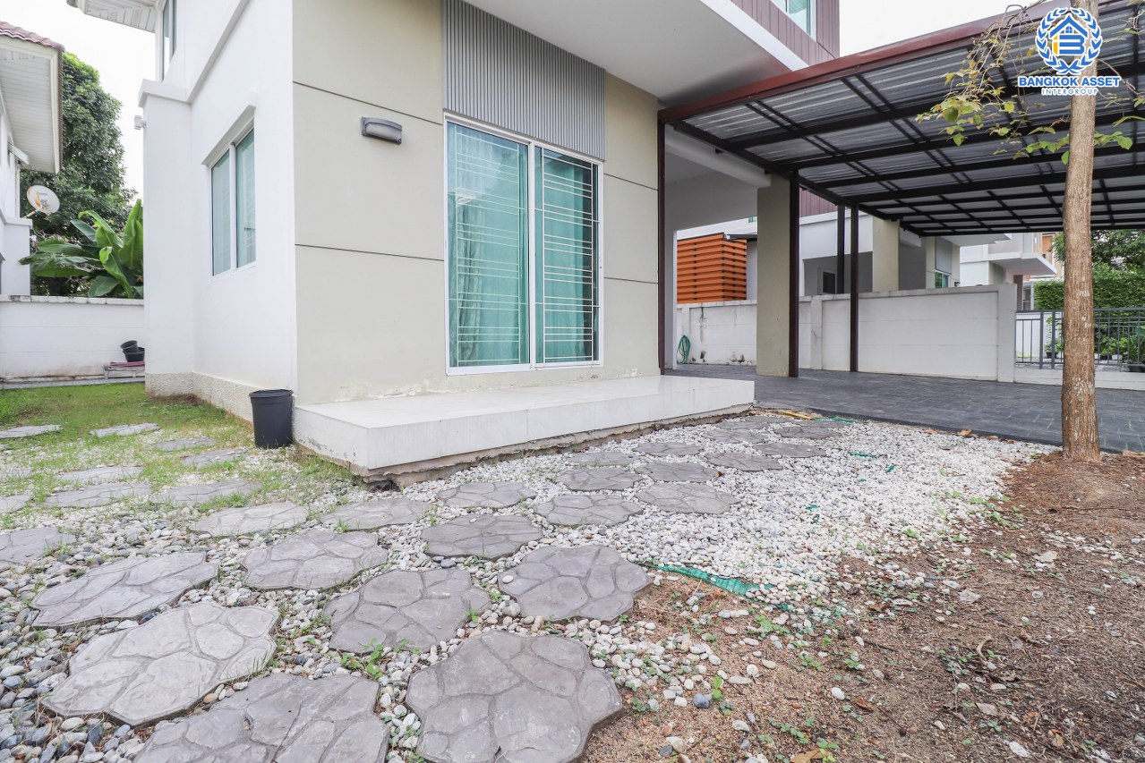 บ้านแฝดมือสอง นนทบุรี คุณภาพแบรนด์ Perfect Property ม.เพอร์เฟคพาร์ค ราชพฤกษ์ หลังใหญ่ เนื้อที่ 39.6 ตร.ว. ฟังก์ชัน 3 ห้องนอน 2 ห้องน้ำ 2 ที่จอดรถ ต่อเติมครบพร้อมเข้าอยู่ บนทำเลโซนเมือง ติดถนนราชพฤกษ์ ใกล้วงเวียนพระรามห้า เชื่อมต่อรถไฟฟ้าสายสีม่วง "สถานีบางรักน้อยท่าอิฐ" และทางด่วน "ศรีรัช"