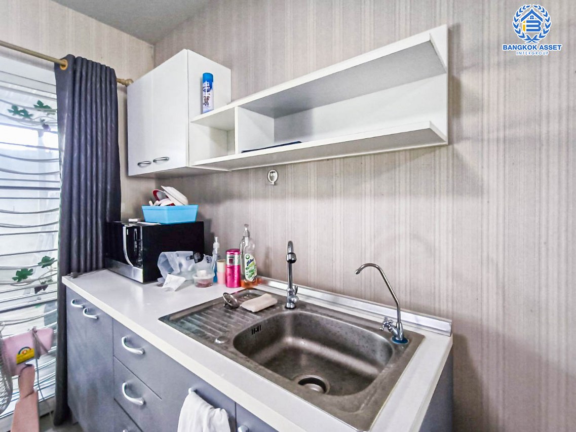 *****ทาวน์เฮ้าส์มือสองนนทบุรี ม.ศุภาลัยพรีโม่ นครอินทร์-พระราม5 เนื้อที่กว้างเกือบ 23 ตร.ว. ฟังก์ชัน 3 ห้องนอน 2 ห้องน้ำ 2 ที่จอดรถ แถมฟรี! 3 เครื่องปรับอากาศ 1 เครื่องทำน้ำอุ่น บนทำเลดี ใกล้รถไฟฟ้าสายสีม่วง "สถานีแยกติวานนท์" และทางด่วน "ศรีรัช"