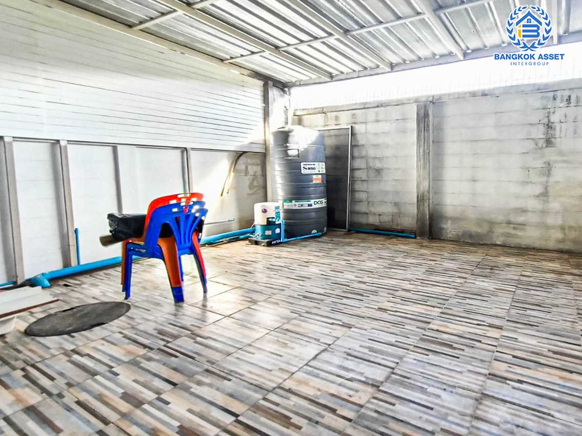 *****ทาวน์เฮ้าส์มือสองนนทบุรี ม.ศุภาลัยพรีโม่ นครอินทร์-พระราม5 เนื้อที่กว้างเกือบ 23 ตร.ว. ฟังก์ชัน 3 ห้องนอน 2 ห้องน้ำ 2 ที่จอดรถ แถมฟรี! 3 เครื่องปรับอากาศ 1 เครื่องทำน้ำอุ่น บนทำเลดี ใกล้รถไฟฟ้าสายสีม่วง "สถานีแยกติวานนท์" และทางด่วน "ศรีรัช"