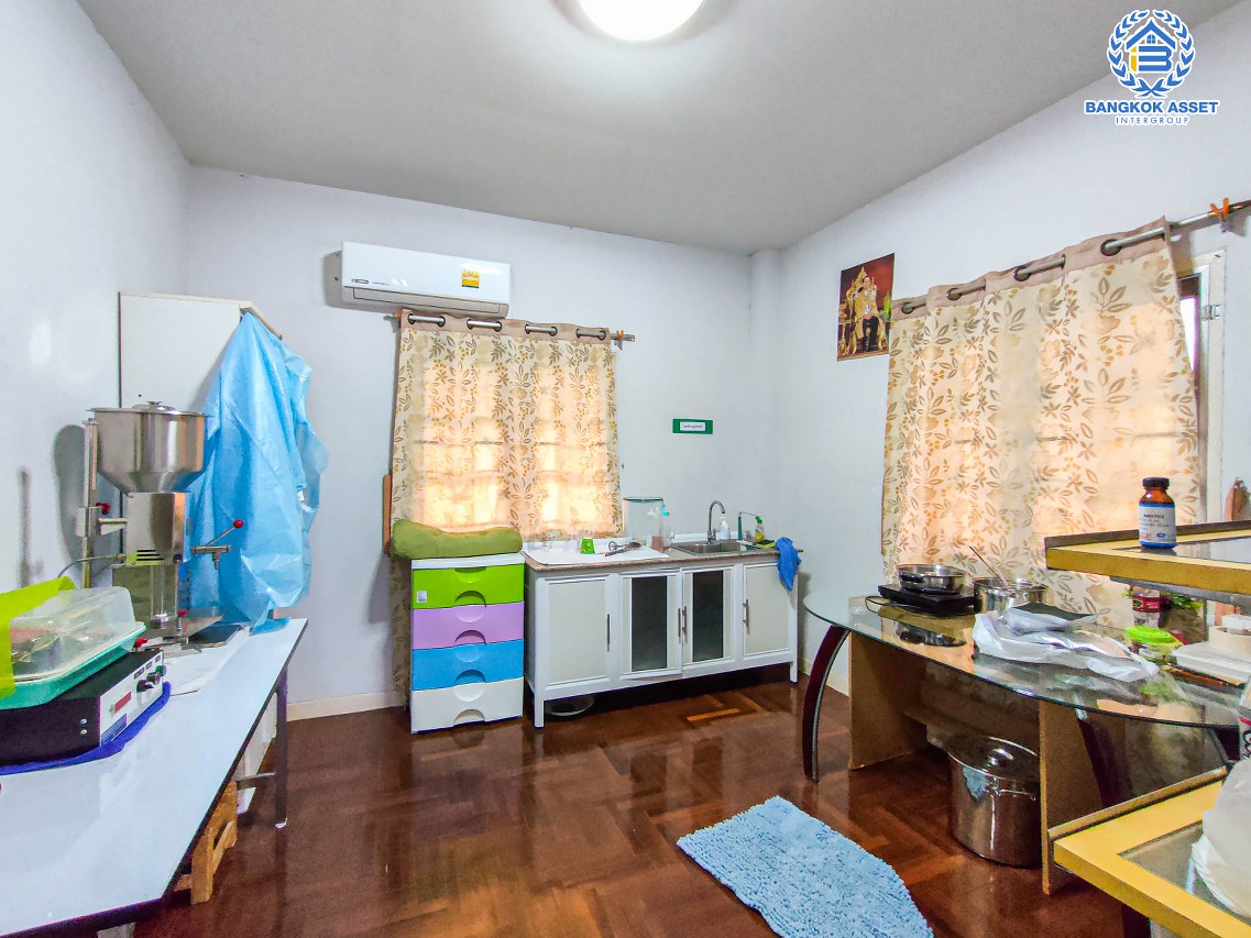 *****บ้านเดี่ยวมือสองกรุงเทพฯ ม.เอื้อประชา นวลจันทร์ เนื้อที่กว้างถึง 50.2 ตร.ว. ฟังก์ชัน 4 ห้องนอน 3 ห้องน้ำ 2 ที่จอดรถ บ้านต่อเติมเต็ม พื้นที่ใช้สอยเยอะ บนทำเลแห่งการเดินทาง เชื่อมต่อถ.นวลจันทร์, ถ.ประดิษฐ์มนูธรรม ใกล้ทางด่วนพิเศษ "ฉลองรัช" ราคาสุดคุ้ม!