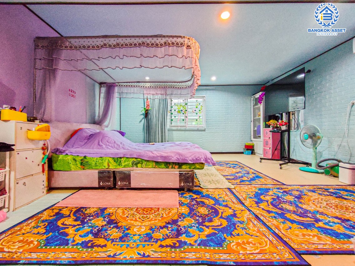 *****บ้านเดี่ยวมือสองกรุงเทพฯ ม.เอื้อประชา นวลจันทร์ เนื้อที่กว้างถึง 50.2 ตร.ว. ฟังก์ชัน 4 ห้องนอน 3 ห้องน้ำ 2 ที่จอดรถ บ้านต่อเติมเต็ม พื้นที่ใช้สอยเยอะ บนทำเลแห่งการเดินทาง เชื่อมต่อถ.นวลจันทร์, ถ.ประดิษฐ์มนูธรรม ใกล้ทางด่วนพิเศษ "ฉลองรัช" ราคาสุดคุ้ม!