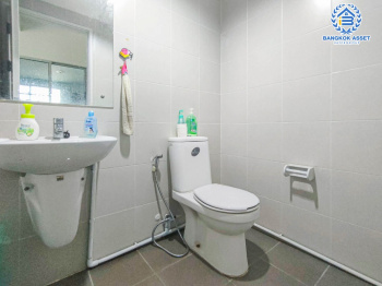 *****ทาวน์เฮ้าส์มือสองกรุงเทพมหานคร ม.วิลเลต กาญจนาภิเษก หลังมุม เนื้อที่มากเกือบถึง 30 ตร.ว พร้อมฟังก์ชัน 3 ห้องนอน 2 ห้องน้ำ 2 ที่จอดรถ ทำเลดี ติดถนนใหญ่ เดินทางเพียง 15 นาทีถึงโรงพยาบาลบางปะกอก8 ใกล้โครงการรถไฟฟ้าสายสีน้ำเงิน "สถานีหลักสอง" พร้อมขายแล้วจองเลย!