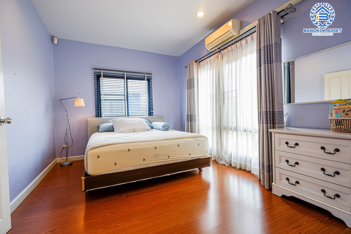 *****บ้านแฝดมือสองนนทบุรี ม.โมดิวิลล่า ปิ่นเกล้า-วงแหวน เนื้อที่กว้างถึง 38 ตร.ว. ฟังก์ชัน 3 ห้องนอน 2 ห้องน้ำ 1 ที่จอดรถ บ้านสภาพสวย บนทำเลดี บนทำเลเดินทางสะดวก เชื่อมต่อ ถ.กาญจนาภิเษก, ถ.บรมราชชนนี, ถ.ศาลายา ใกล้ทางด่วน "ศรีรัช" จองเลย!