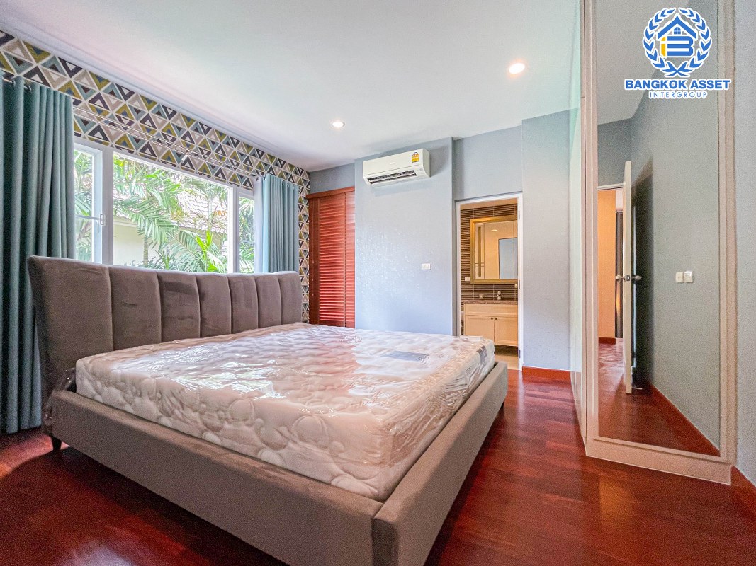 *****บ้านเดี่ยวมือสองนนทบุรี ม.ลัดดารมย์ ราชพฤกษ์-รัตนาธิเบศร์2 มีเนื้อที่สูงสุดเกือบ 98 ตร.ว บ้านสวยมาก พร้อมขาย กับฟังก์ชันสุดคุ้ม 5 ห้องนอน 5 ห้องน้ำ 2 ที่จอดรถ พิเศษฟรี! 5 เครื่องปรับอากาศ ทำเลดี ติดถนนใหญ่ เดิงทางสะดวก เหมาะกับทุกไลฟ์สไตล์ เชื่อมต่อถนนราชพฤกษ์, ชัยพฤกษ์ จองเลย!