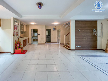 *****บ้านเดี่ยวมือสองนนทบุรี ม.ชัยพฤกษ์ บางบัวทอง บนเนื้อที่ 61.6 ตร.ว บ้านสวย ราคาถูก พร้อมฟังก์ชัน 4 ห้องนอน 3 ห้องน้ำ 1 ที่จอดรถ ทำเลเยี่ยม เหมาะกับทุกครอบครัว เข้า-ออกได้หลายเส้นทาง เชื่อมต่อถนนบางกรวย-ไทรน้อย, ถนนเทศบาล2 ใกล้ห้าง "เซ็นทรัลเวสเกต" และ โครงการรถไฟฟ้าสายสีม่วง "สถานีบางพลู"