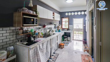 *****ทาวน์เฮ้าส์มือสอง ม.เรวดี3 รัตนาธิเบศร์ เนื้อที่กว้าง 25 ตารางวา สะอาด สภาพดี พร้อมขาย กับฟังก์ชัน 3 ห้องนอน 2 ห้องน้ำ 1 ที่จอดรถ พิเศษฟรี! 2 เครื่องปรับอากาศ ทำเลทอง โครงการติดถนนใหญ่ เดินทางสะดวก ใกล้โครงการรถไฟฟ้าสายสีม่วง "สถานีกระทรวงสาธารณสุข" และห้างสรรพสินค้า "เซ็นทรัลรัตนาธิเบศร์"