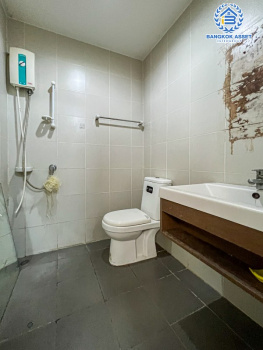 *****ทาวน์เฮ้าส์มือสองนนทบุรี โครงการพฤกษาไลท์ล็อกซ์ รัตนาธิเบศร์ เนื้อที่ 18.5 ตร.ว สภาพดี พร้อมเข้าอยู่! กับฟังก์ชัน 3 ห้องนอน 2 ห้องน้ำ 1 ที่จอดรถ ทำเลเยี่ยม ราคาถูก เข้า-ออกได้หลายช่องทาง ใกล้ห้างสรรพสินค้ายอดนิยมอย่าง "เซ็นทรัลเวสเกต" และโครงการรถไฟฟ้าสายสีม่วง "สถานีตลาดบางใหญ่"