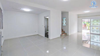 *****ทาวน์เฮ้าส์มือสองนนทบุรี โครงการ พฤกษาวิลล์28 วงแหวน-รัตนาธิเบศร์ หลังมุม เนื้อที่เยอะเกือบเท่าบ้านแฝดถึง 34.7 ตร.ว. ฟังก์ชัน 3 ห้องนอน 2 ห้องน้ำ 1 ที่จอดรถ แถมฟรี! 4 เครื่องปรับอากาศ บนทำเลเยี่ยม 8 นาทีก็ถึงรถไฟฟ้าสายสีม่วง "สถานีตลาดบางใหญ่" และทางด่วน