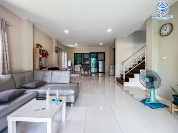 *****บ้านเดี่ยวมือสองกรุงเทพมหานคร จากโครงการสกาย ดอนเมือง-สรงประภา เนื้อที่ 52 ตร.ว บ้านสภาพดี ใหม่ พร้อมเข้าอยู่ ฟังก์ชัน 3 ห้องนอน 3 ห้องน้ำ 2 ที่จอดรถ พิเศษฟรี! 4 เครื่องปรับอากาศ ทำเลทอง! เดินทางสะดวก ใกล้สนามบินดอนเมืองและโครงกาารรถไฟฟ้าสายสีแดง "สถานีดอนเมือง"