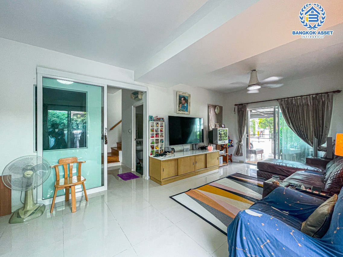 *****บ้านเดี่ยวมือสองนนทบุรี โครงการ พฤกษ์ลดา2 บางใหญ่ คุณภาพระดับ L&H เนื้อที่กว้างถึง 56 ตร.ว. พร้อมฟังก์ชัน 3 ห้องน้ำ 3 ห้องน้ำ 2 ที่จอดรถ บ้านต่อเติมห้องครัวอย่างดี มีห้องทานอาหาร บนทำเลเดินทางสะดวก เพียง 12 นาทีถึงเซ็นทรัลเวสต์เกต และรถไฟฟ้าสายสีม่วง "สถานีคลองบางไผ่" จองเลย!