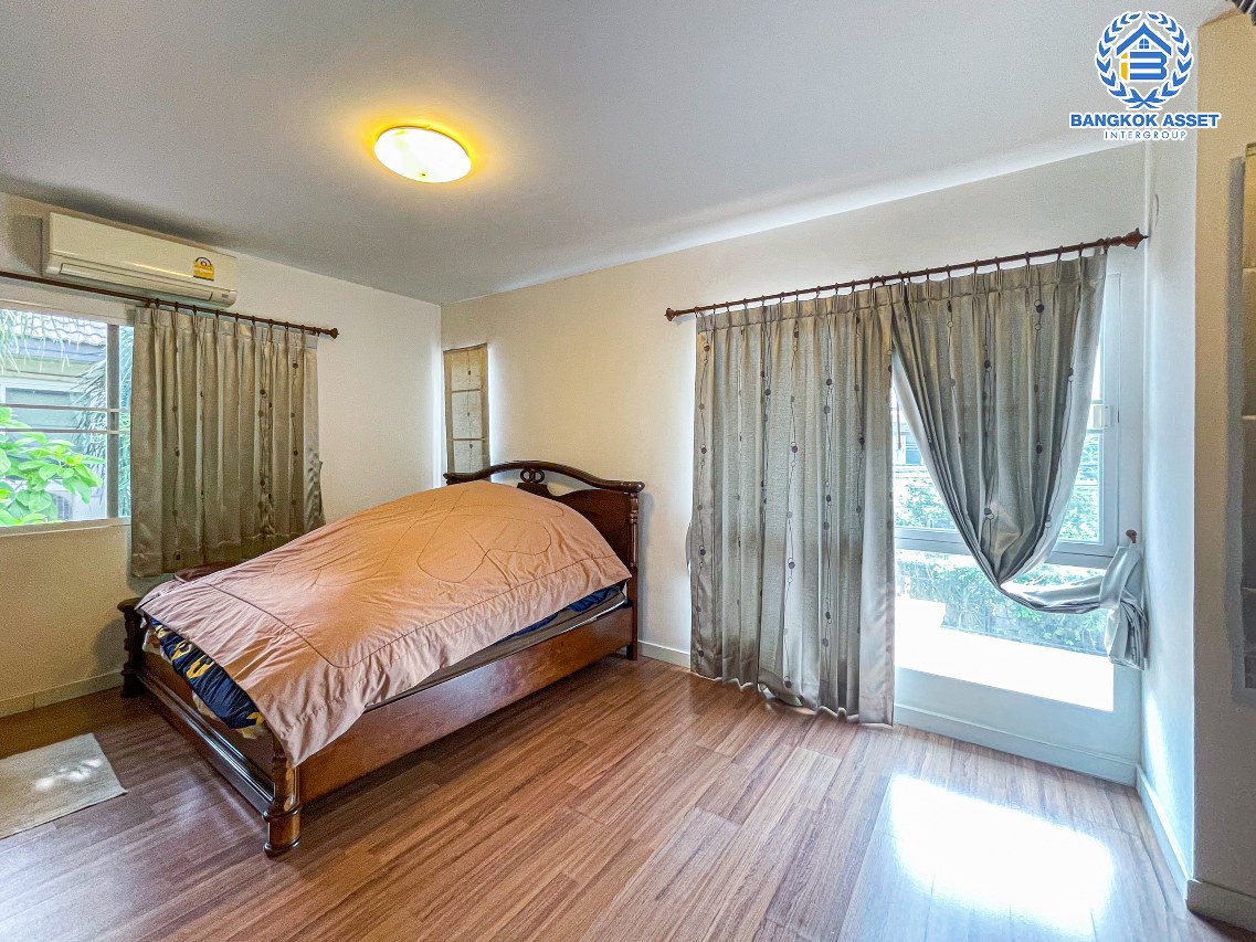 *****บ้านเดี่ยวมือสองนนทบุรี โครงการ พฤกษ์ลดา2 บางใหญ่ คุณภาพระดับ L&H เนื้อที่กว้างถึง 56 ตร.ว. พร้อมฟังก์ชัน 3 ห้องน้ำ 3 ห้องน้ำ 2 ที่จอดรถ บ้านต่อเติมห้องครัวอย่างดี มีห้องทานอาหาร บนทำเลเดินทางสะดวก เพียง 12 นาทีถึงเซ็นทรัลเวสต์เกต และรถไฟฟ้าสายสีม่วง "สถานีคลองบางไผ่" จองเลย!